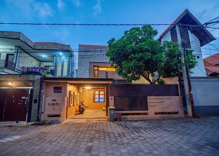 Cahaya Berlian Holiday home *