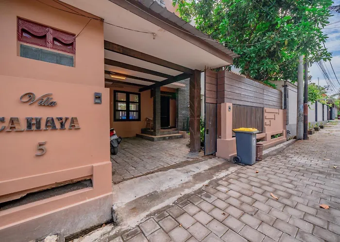 Cahaya Berlian * Kerobokan (Bali)