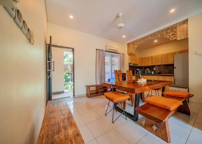Holiday home Cahaya Berlian